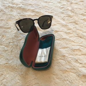 NWT Authentic Gucci Sunglasses